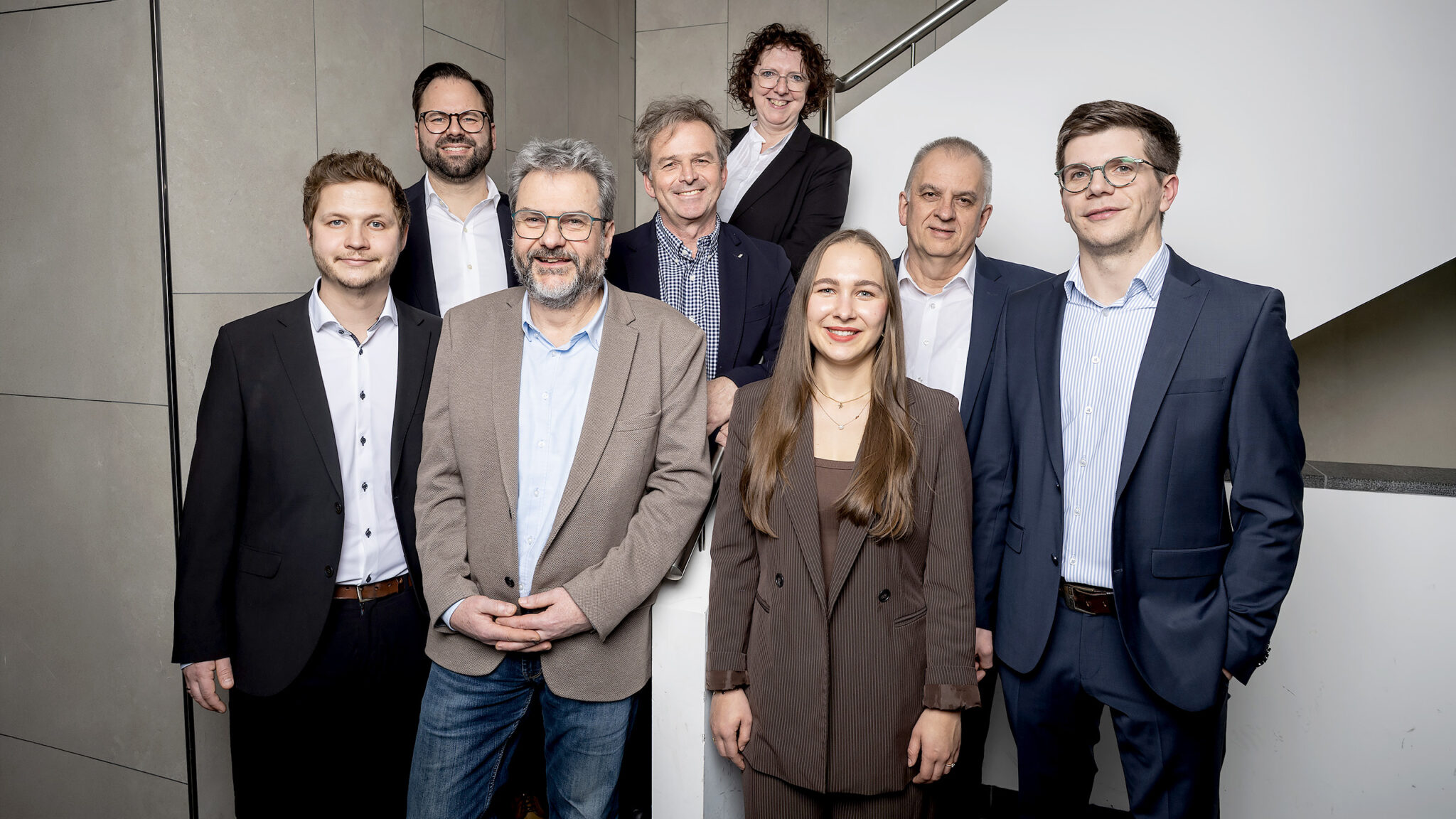 adiuvis-img-16x9-hero-40