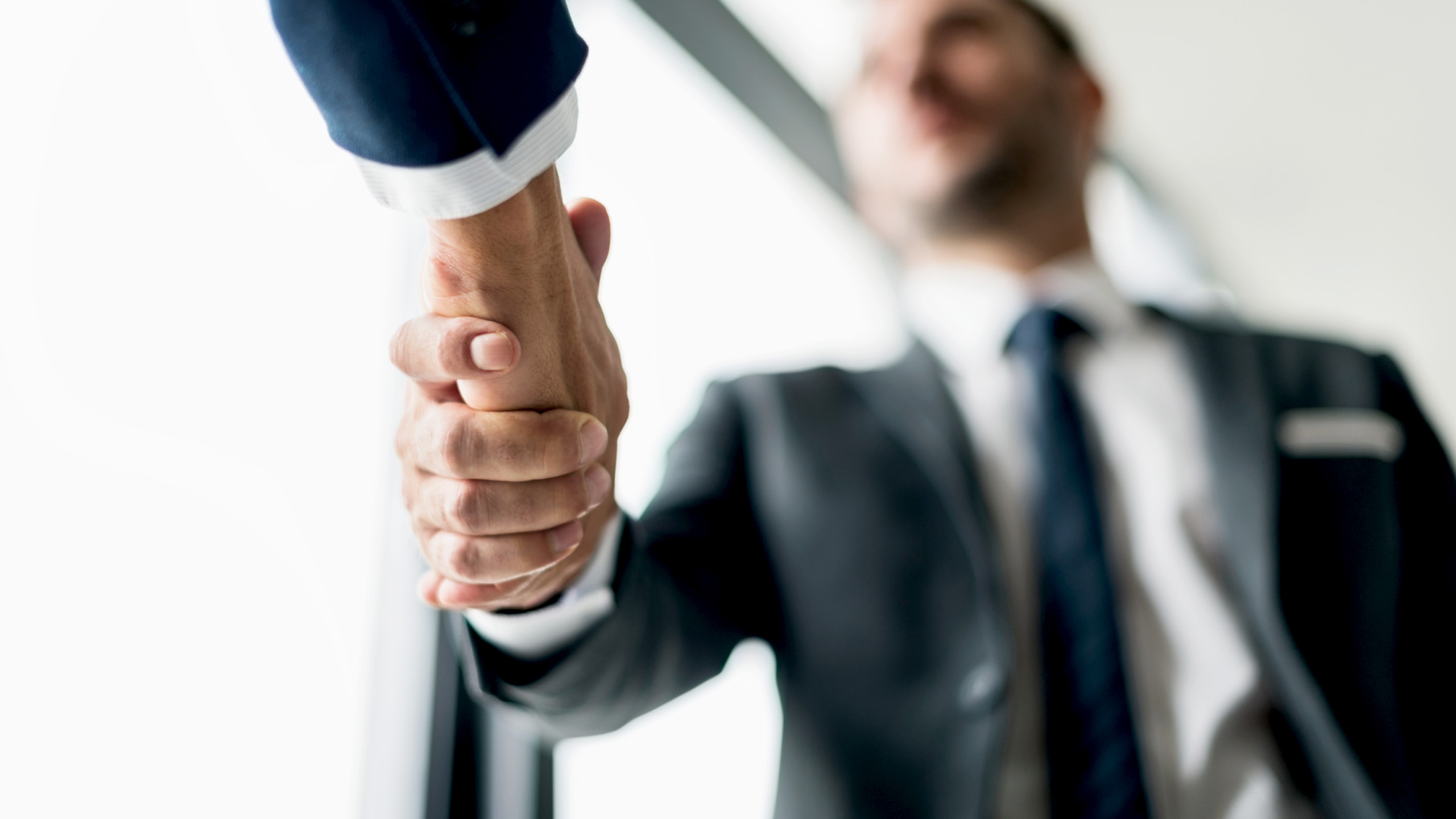 adiuvis-img-16x9-hero-23